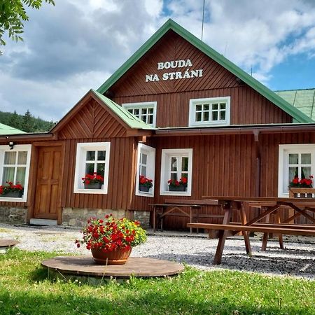 Penzion Bouda Na stráni Dolní Malá Úpa Esterno foto